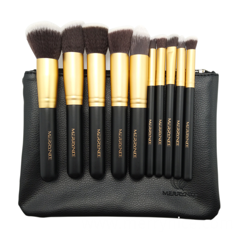 Makeup Brush with Black Zipper Pouch Makeup Brush with Black Zipper Pouch
